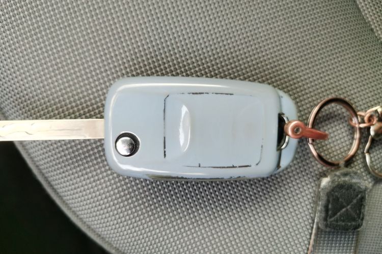 长安启源 长安Lumin 2022款 155km 清甜款中控内饰11