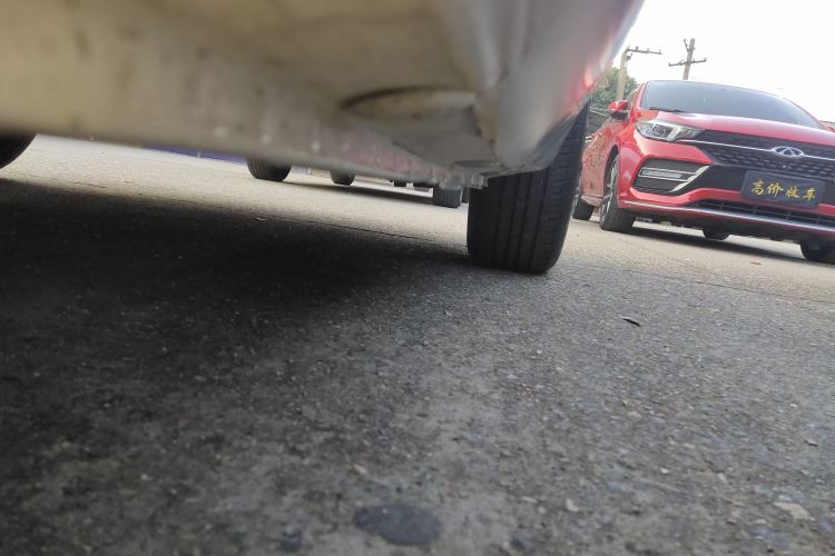 长安 逸动 2016款 1.6L 自动风尚型局部细节9002