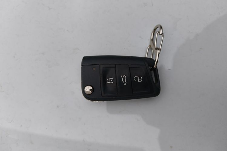 大众 朗逸 2023款 新锐 1.5L 自动新逸版中控内饰11