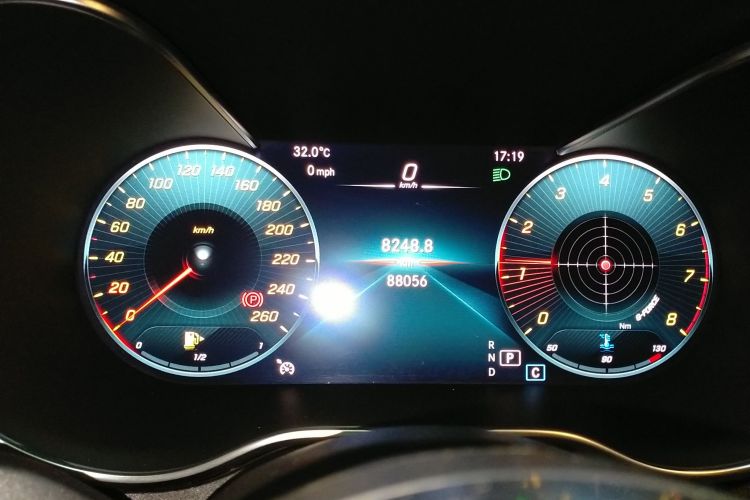 奔驰C级 2020款 C 200 L 时尚型运动版中控内饰14