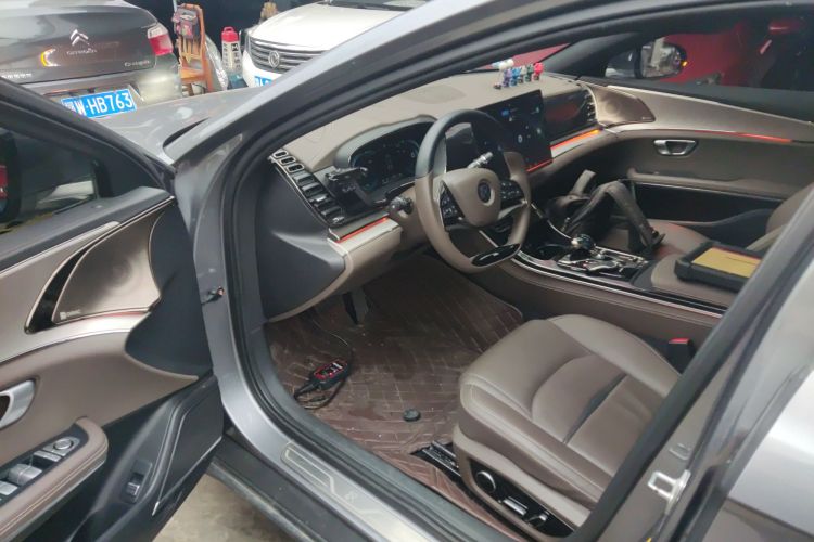 比亚迪 汉 2020款 EV 超长续航版豪华型中控内饰7003