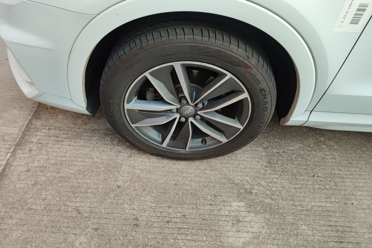 奥迪Q3 2018款 30周年年型 35 TFSI 运动型车身外观6007