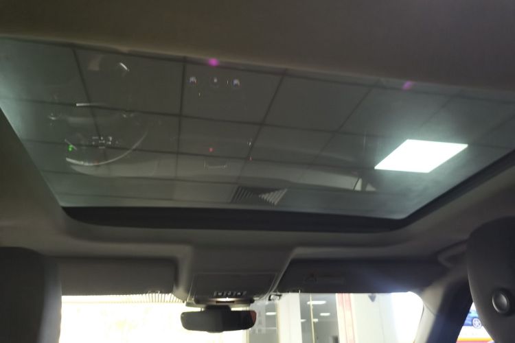 路虎 发现 2018款 3.0 SC V6 SE局部细节22