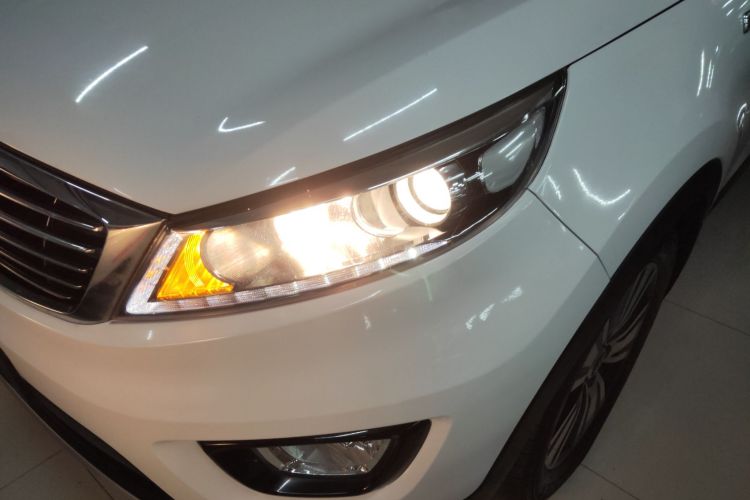 起亚 智跑 2015款 2.0L 自动两驱版DLX局部细节36