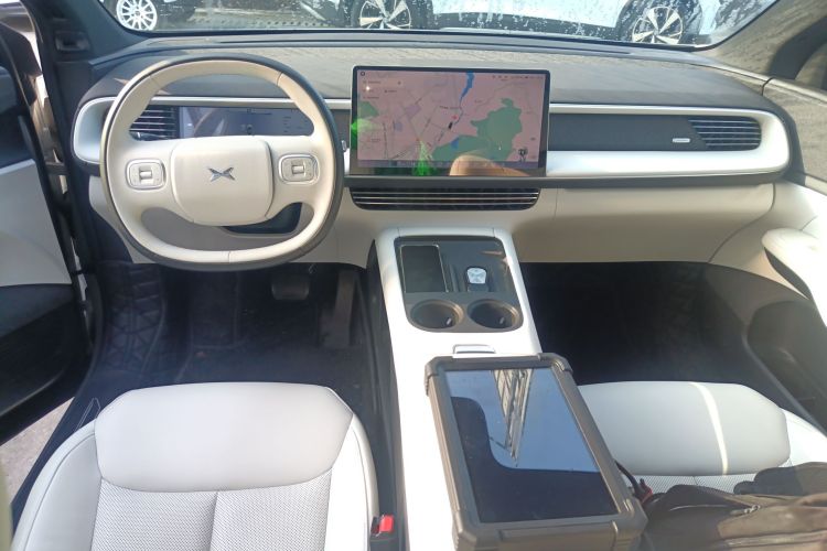 小鹏G6 2023款 755 超长续航 Pro中控内饰7002