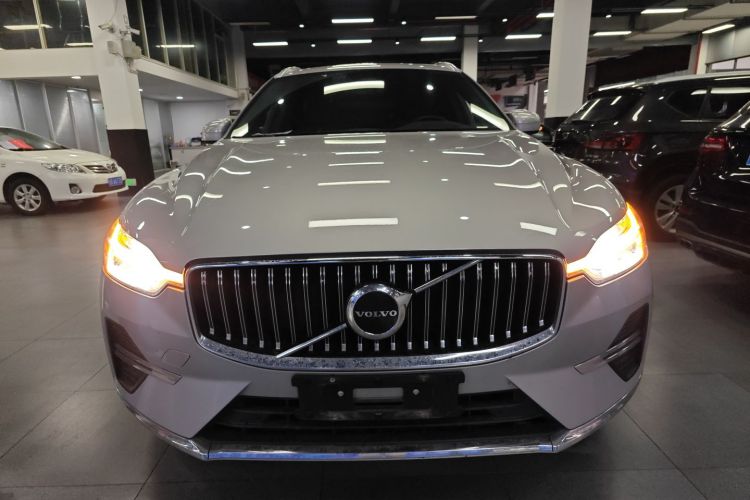 沃尔沃XC60 2023款 B5 四驱智远豪华版车身外观6001
