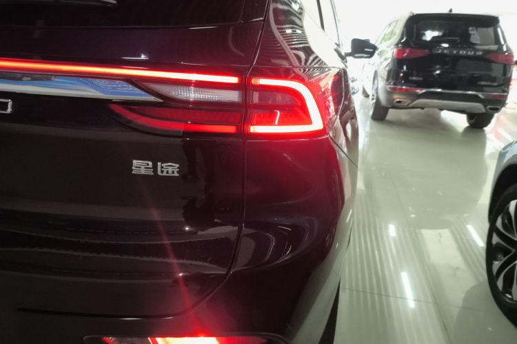 星途凌云 2019款 1.6T 两驱钻石版车身外观9
