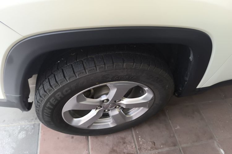 Jeep 指南者 2017款 200T 自动家享版车身外观6007