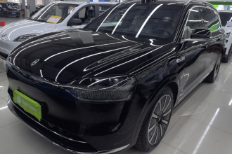 鸿蒙智行 问界M9 2025款 增程 Ultra版 52kWh 5座版