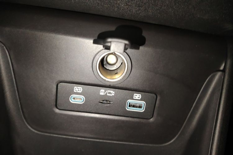 比亚迪 海鸥 2025款 305km 活力版中控内饰18