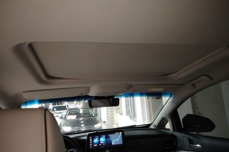 别克GL8 2021款 陆上公务舱 652T 尊贵型局部细节22