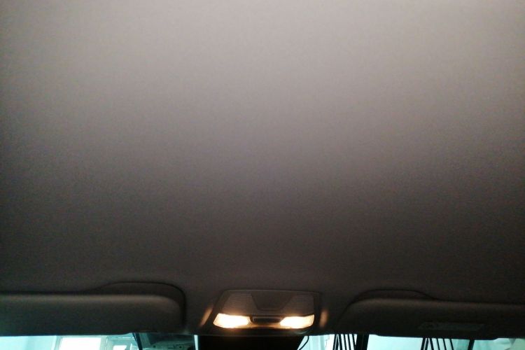 红旗E-QM5 2021款 网约充电 基础版 5座局部细节22