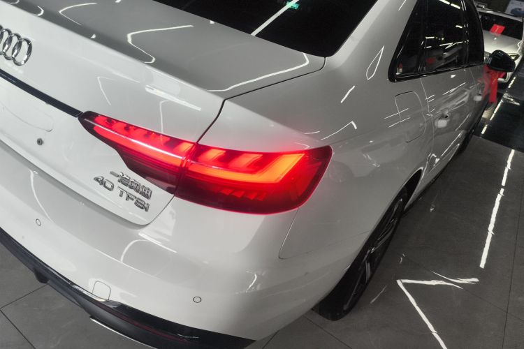 奥迪A4L 2024款 40 TFSI 豪华动感型车身外观6006
