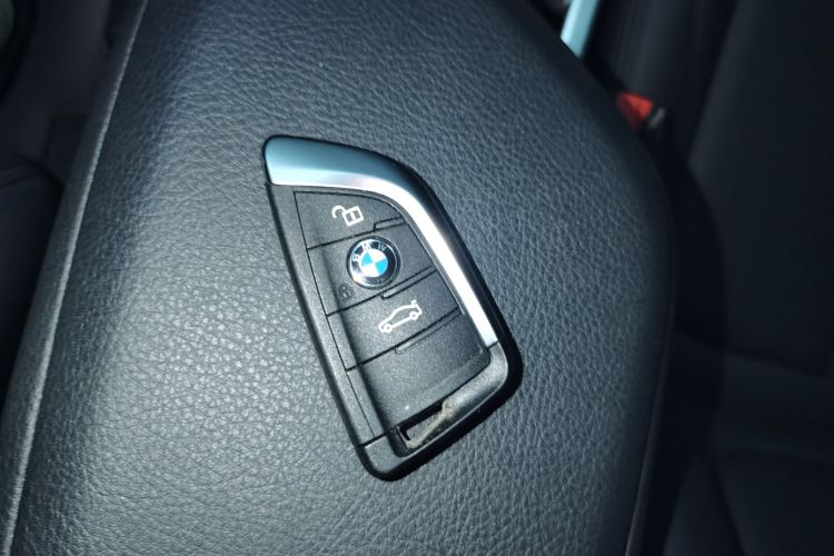 宝马X1 2019款 sDrive20Li 领先型中控内饰11