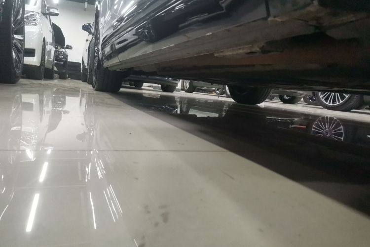 腾势D9 2024款 DM-i 980 四驱旗舰型局部细节9001