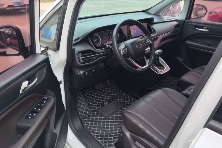 广汽传祺 传祺M6 2019款 270T 自动尊享版（七座）国V中控内饰7003