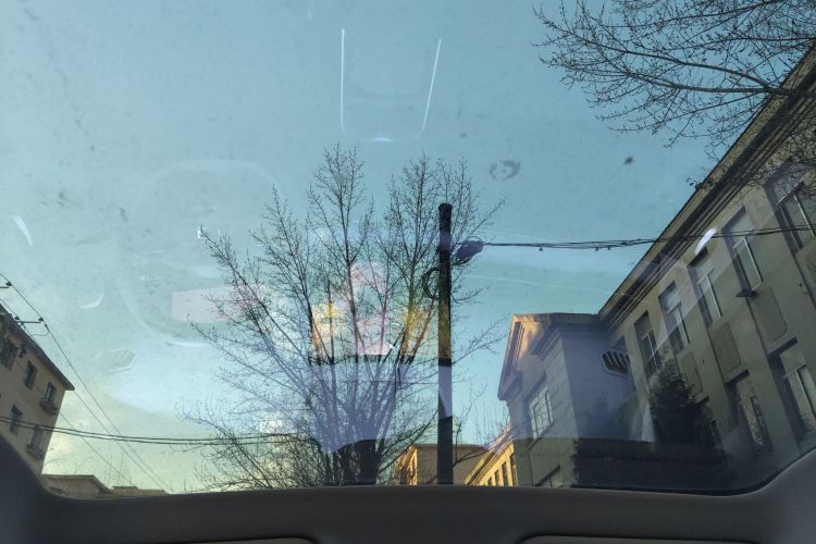 奔腾 悦意03 2025款 565km 乐享版中控内饰22