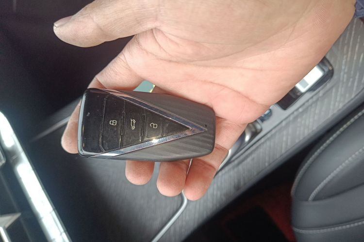 启辰大V 2022款 260T 定制版·爱豆中控内饰7001