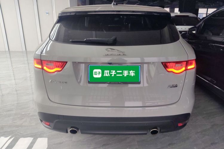 捷豹F-PACE 2016款 3.0 SC 四驱R-Sport运动版车身外观6004