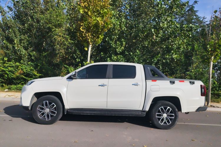 江铃 域虎9 2019款 2.0T自动汽油两驱舒享型车身外观6003