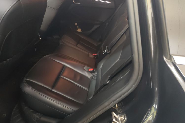 保时捷 2021款 Macan 2.0T中控内饰21