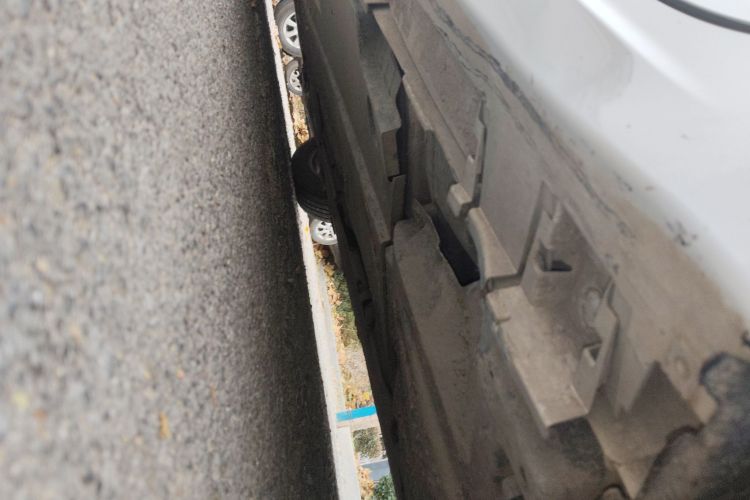 丰田 卡罗拉 2022款 TNGA 1.5L CVT先锋版局部细节9002