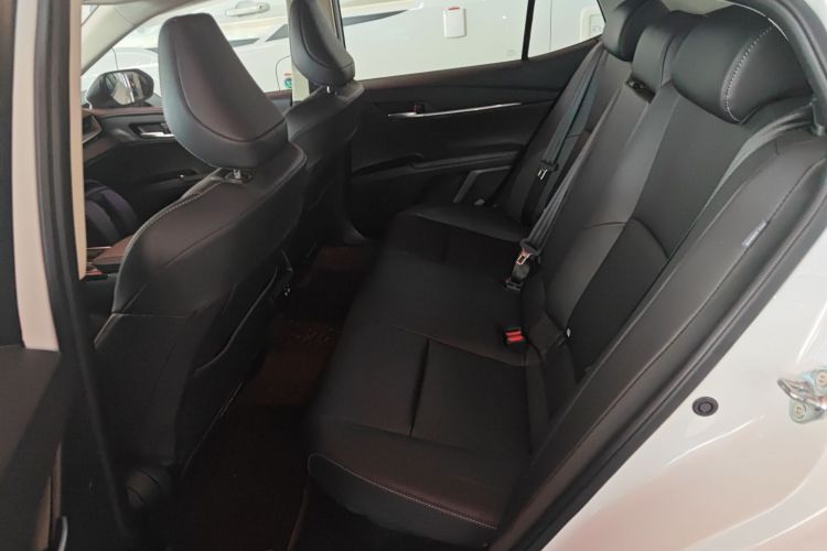 丰田 凯美瑞 2026款 双擎 2.0HE 精英版中控内饰21