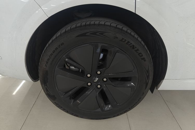 理想汽车 理想L6 2024款 Pro车身外观6008