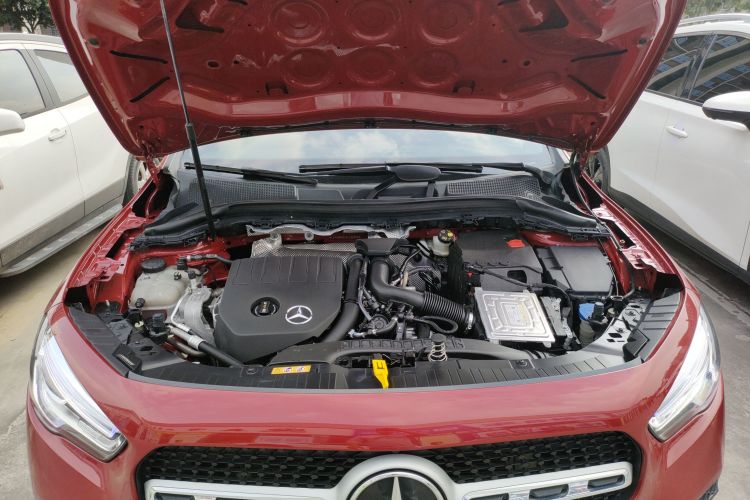 奔驰GLA 2020款 GLA 200机舱底盘24