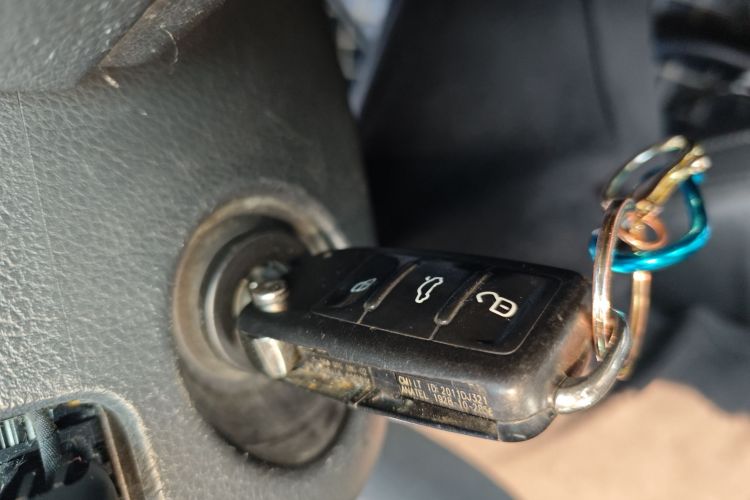 大众 Polo 2014款 1.6L 自动豪华版中控内饰11