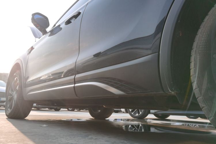 红旗HS5 2025款 2.0T 两驱旗享Pro版局部细节9002