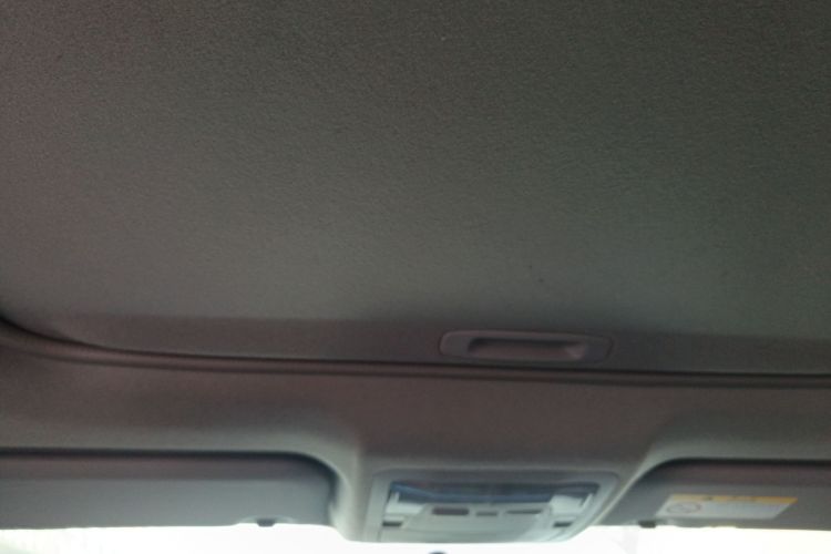 丰田 雷凌 2018款 185T CVT尊贵版 国V中控内饰22