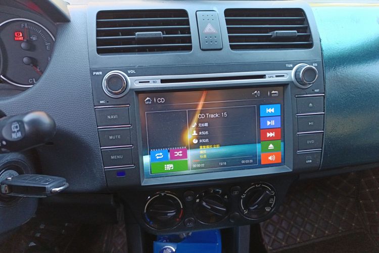 铃木 雨燕 2016款 1.5L 自动时尚型酷玩版中控内饰16