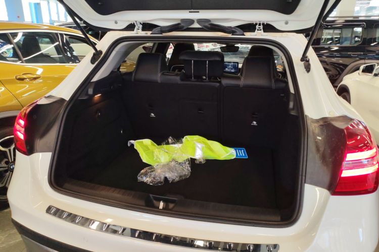 奔驰GLA 2019款 GLA 200 动感型局部细节23