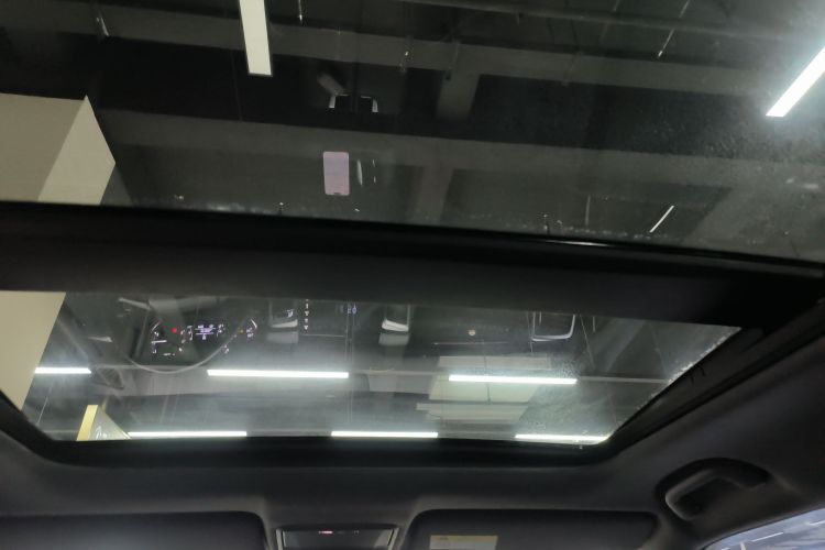 本田UR-V 2017款 240TURBO 两驱豪华版 国V局部细节22