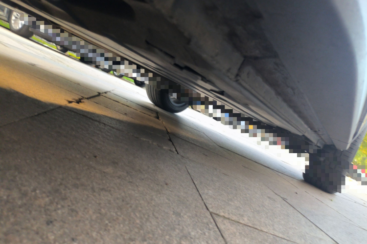 领克01 2017款 2.0T 四驱劲Pro版局部细节9004