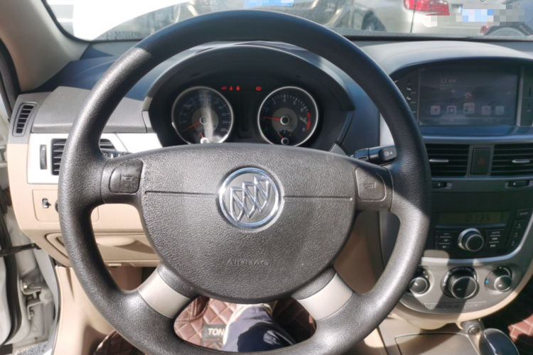 别克 凯越 2013款 1.5L 自动经典型局部细节13