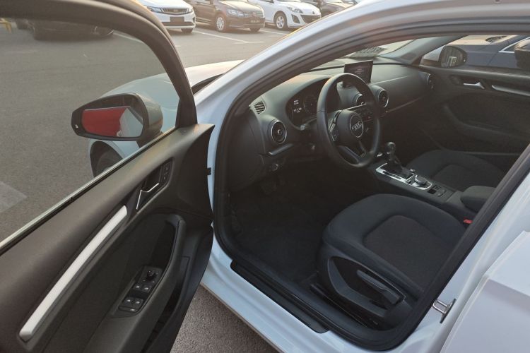 奥迪A3 2020款 Limousine 35 TFSI 进取型 国VI中控内饰20