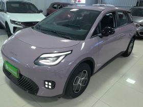 埃安 AION UT 2025款 330星辉版