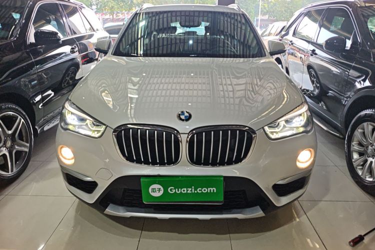 宝马X1 2019款 xDrive20Li 尊享型车身外观6001