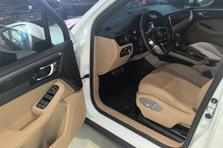 保时捷 2018款 Macan 2.0T中控内饰20