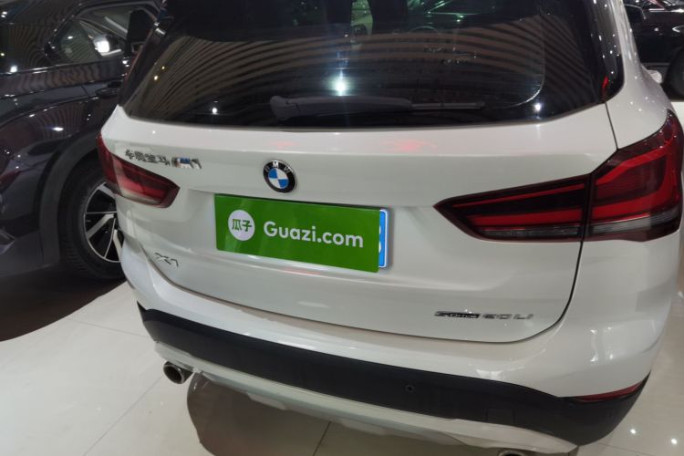 宝马X1 2020款 sDrive20Li 尊享型车身外观6