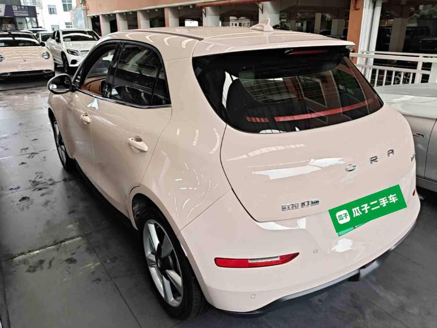 欧拉好猫 2023款 401km标准续航 豪华型 磷酸铁锂(3)