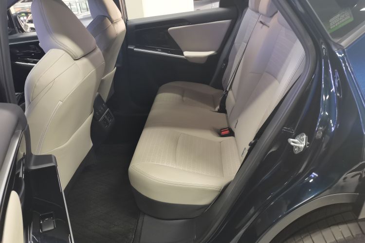 一汽丰田bZ4X 2022款 四驱高性能PRO版中控内饰21