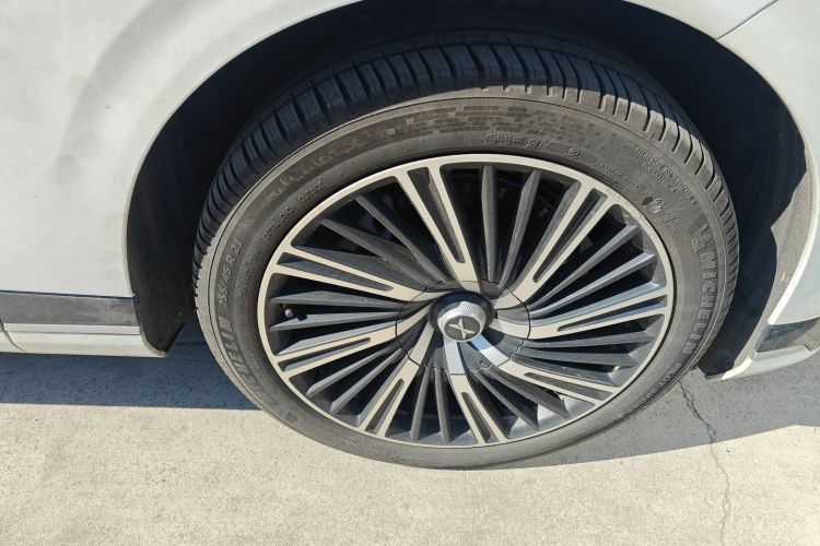 小鹏G9 2024款 702 Max车身外观10