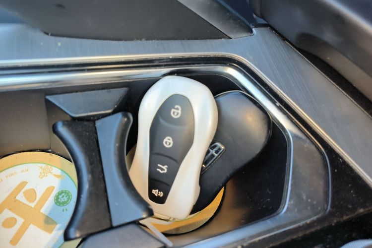 吉利汽车 星越 2019款 300T 耀星者中控内饰7001