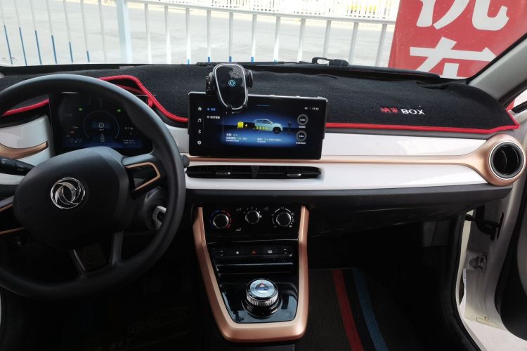 东风纳米EX1 2022款 改款 PRO 悦骋型中控内饰16