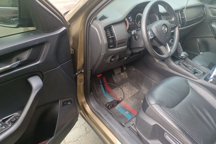 斯柯达 柯迪亚克 2017款 TSI330 5座两驱豪华版中控内饰20