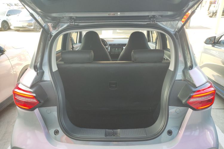 零跑汽车 零跑T03 2022款 皓玉版机舱底盘23