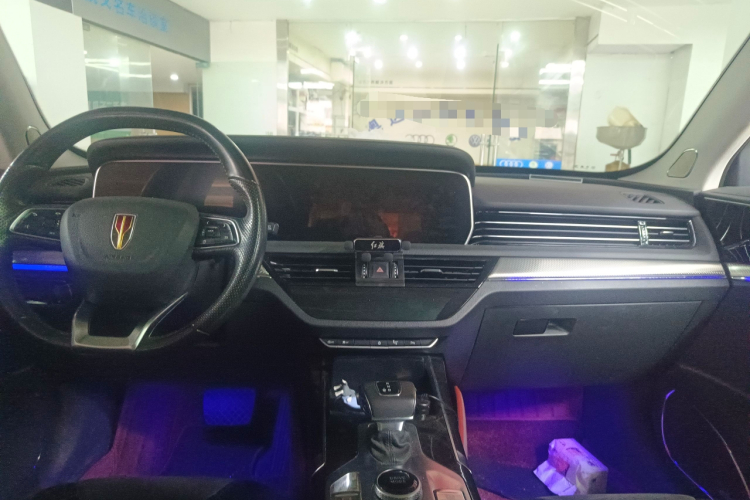 红旗HS5 2019款 2.0T 智联旗享版中控内饰16